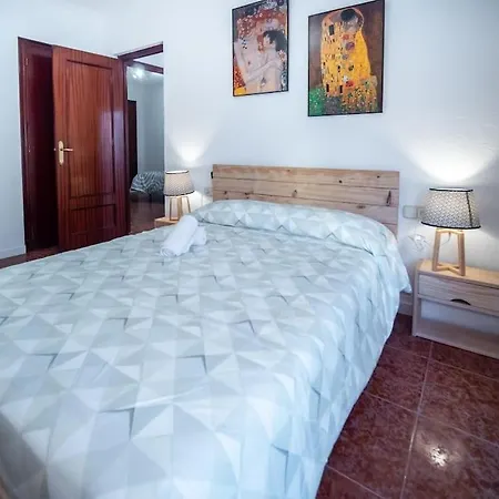 Ac Germanias Apartment Valencia